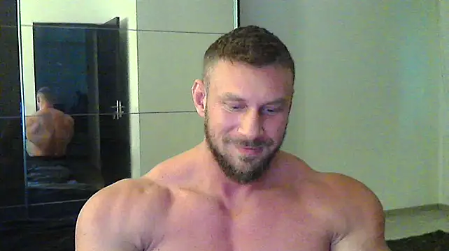 muscularkevin online show from February 16, 2025, 2:21 pm