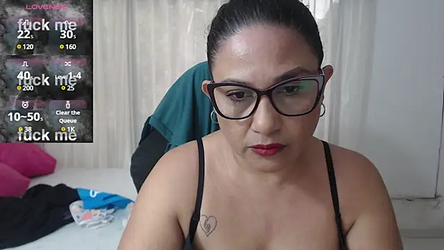 Katha Marck online show from February 25, 2025, 12:45 pm