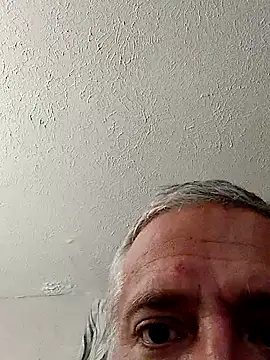 begood4daddy2day online show from September 11, 2025, 7:08 am