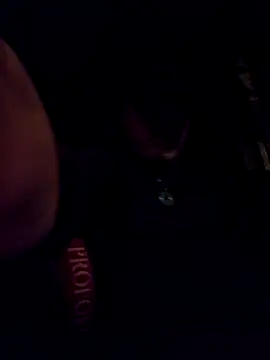 Hotredheadandtoungelasher online show from January 12, 2025, 2:03 am