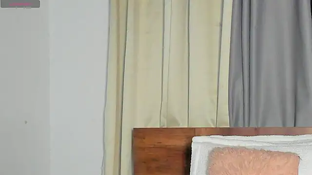 Snapshot of SaraVergara chatting on January 4, 2025, 8:37 pm SaraVergara online show from January 4, 2025, 8:37 pm