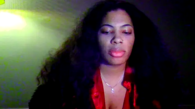 Snapshot of iamkhakia chatting on March 28, 2026, 8:36 am iamkhakia online show from March 28, 2026, 8:36 am