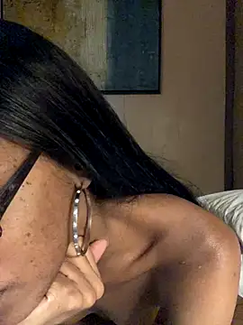 Jasmine FullsShine online show from November 27, 2025, 12:51 pm