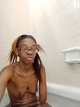 Jasmine FullsShine online show from February 25, 2026, 4:05 pm