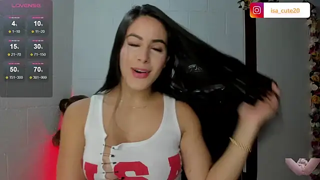 M isabel25 online show from March 14, 2025, 11:53 pm