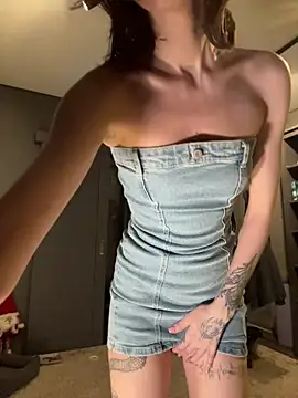 Bastet online show from April 19, 2026, 6:10 pm