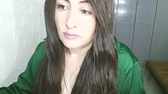 naughty sarahh online show from March 13, 2026, 10:49 pm