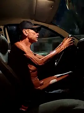 Snapshot of dutra498 chatting on March 4, 2026, 6:41 am dutra498 online show from March 4, 2026, 6:41 am