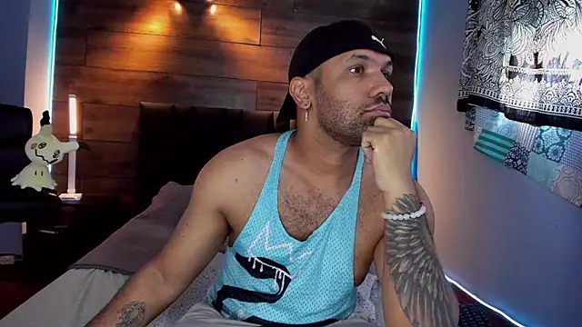 anthonylatynxd online show from February 13, 2025, 3:14 pm