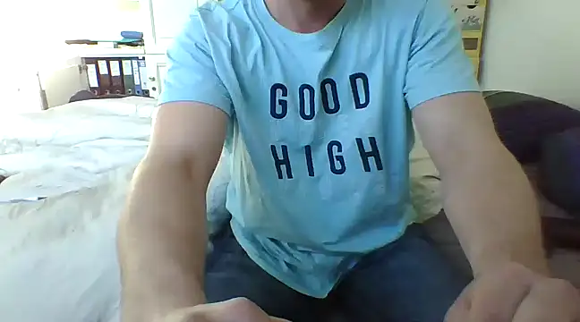 MmaxX004 online show from February 26, 2025, 8:26 am