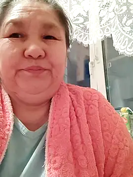 Zulfiya Bruce online show from February 21, 2026, 3:24 pm