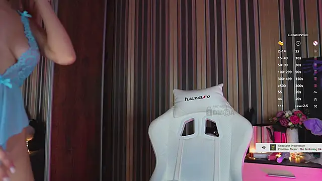 misstics  online show from December 13, 2024, 5:43 pm