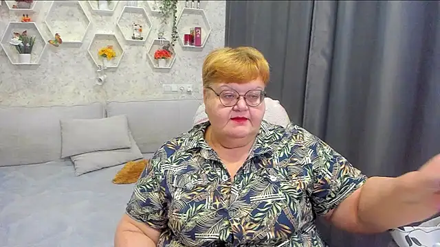  big love  online show from April 7, 2026, 7:58 pm