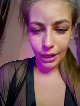 Keli Jessi online show from December 19, 2025, 8:16 pm