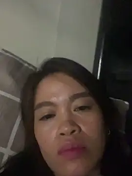Snapshot of pinay4uwithagoodheart chatting on May 7, 2026, 5:07 pm pinay4uwithagoodheart online show from May 7, 2026, 5:07 pm
