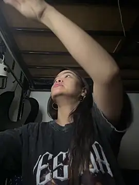 Snapshot of pinay4uwithagoodheart chatting on May 19, 2026, 5:52 pm pinay4uwithagoodheart online show from May 19, 2026, 5:52 pm