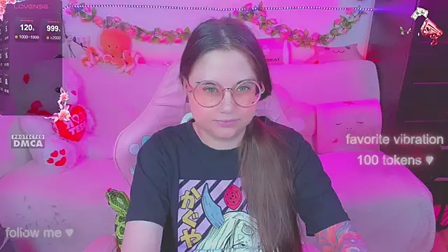 Lolisuccub online show from September 9, 2025, 5:45 pm