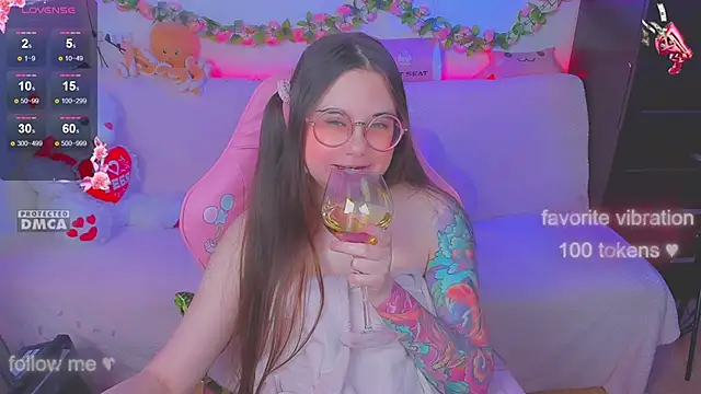 Lolisuccub online show from September 14, 2025, 5:45 pm