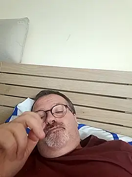 mike9473 online show from September 14, 2025, 1:32 pm