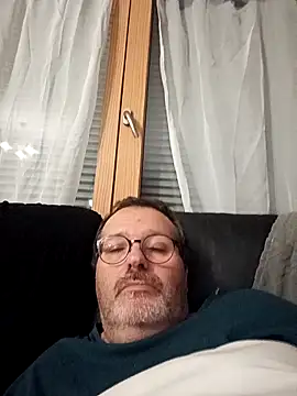 mike9473 online show from October 11, 2025, 8:51 pm