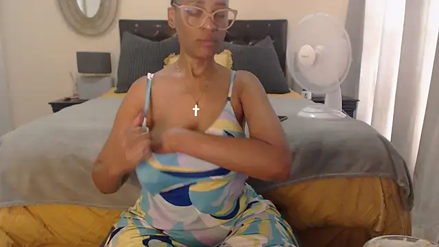 Creamyass22 online show from December 14, 2024, 1:16 pm