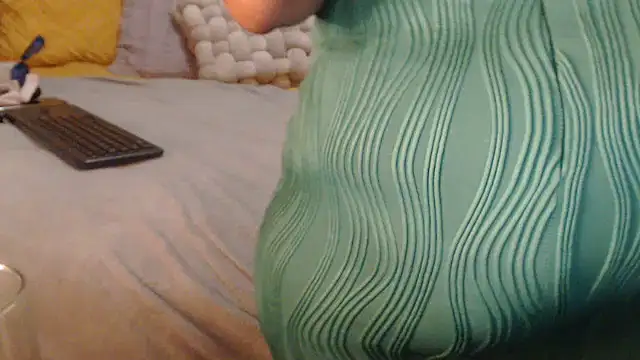 Creamyass22 online show from November 27, 2025, 5:59 pm