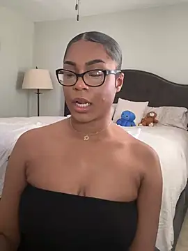 CandyLuxxxx online show from February 4, 2025, 7:11 pm