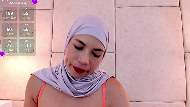 aisha vs online show from February 8, 2025, 3:10 pm