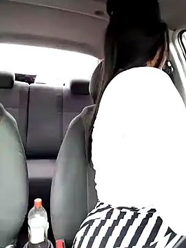 keilymadam online show from January 28, 2025, 2:21 pm