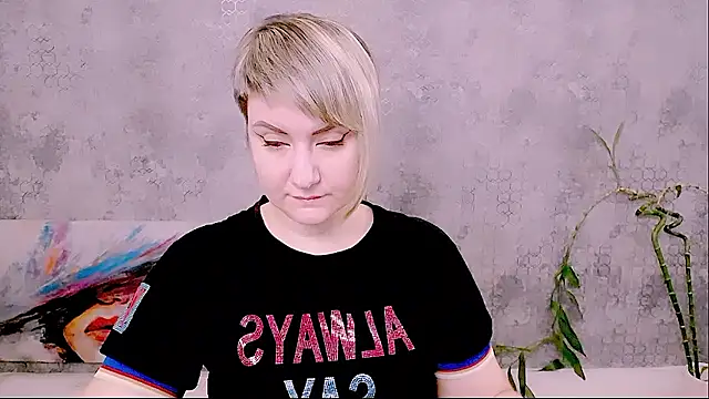 Djullia online show from January 8, 2026, 6:16 am