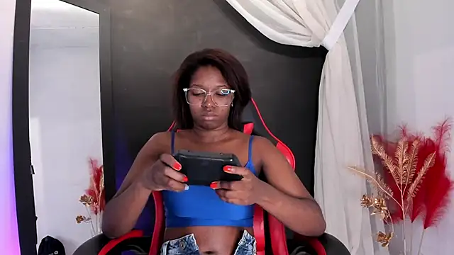 Snapshot of nilosolem chatting on February 17, 2026, 3:47 am nilosolem online show from February 17, 2026, 3:47 am