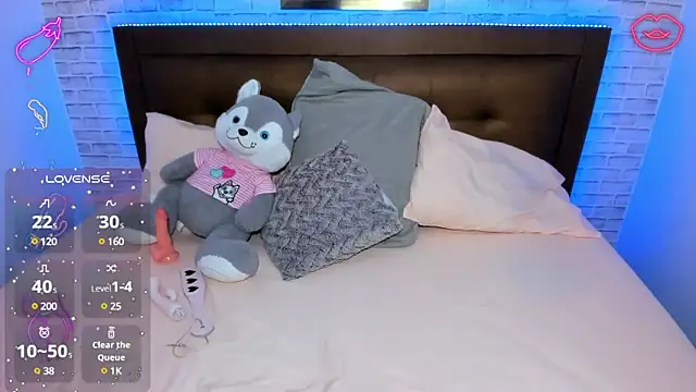 mila katts online show from February 1, 2025, 4:46 am