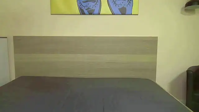 Snapshot of Fuck_Dolls chatting on February 12, 2026, 8:15 pm Fuck Dolls online show from February 12, 2026, 8:15 pm