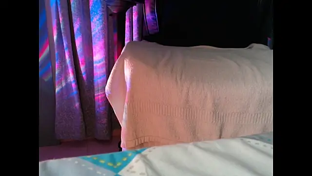 Snapshot of CuteRhea69 chatting on February 6, 2026, 1:14 pm CuteRhea69 online show from February 6, 2026, 1:14 pm