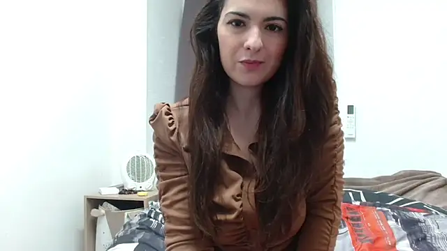 Snapshot of desirmiss1 chatting on February 10, 2026, 7:45 am desirmiss1 online show from February 10, 2026, 7:45 am