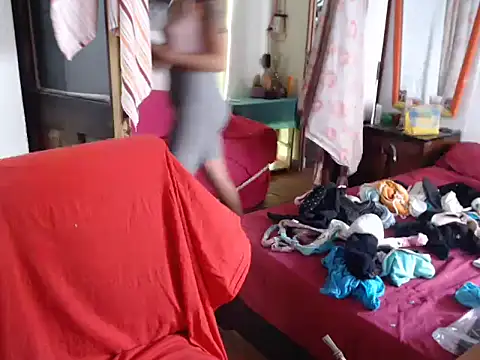 deftoolceles online show from January 18, 2025, 8:30 pm