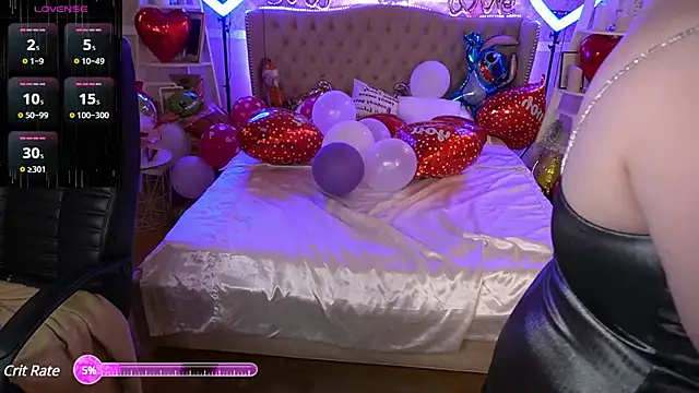 Snapshot of Tinker_Belll chatting on February 19, 2025, 5:05 am Tinker Belll online show from February 19, 2025, 5:05 am