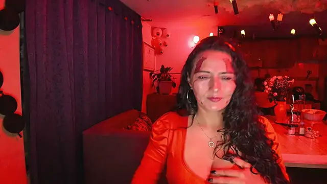 emma luxy online show from November 2, 2025, 11:40 pm