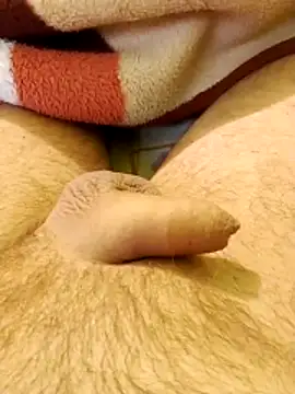 Snapshot of Robertvirt chatting on December 22, 2025, 7:49 am Robertvirt online show from December 22, 2025, 7:49 am