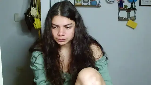 Snapshot of Nikkykora15 chatting on January 29, 2025, 3:22 am Nikkykora15 online show from January 29, 2025, 3:22 am