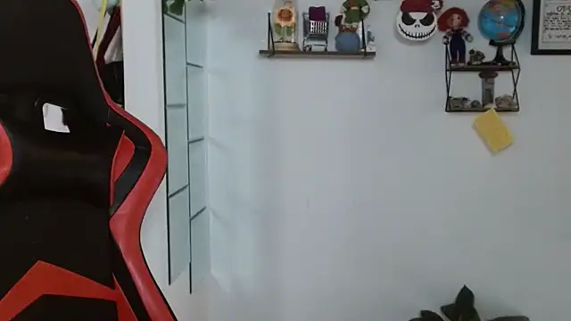 Snapshot of Nikkykora15 chatting on February 22, 2025, 8:09 pm Nikkykora15 online show from February 22, 2025, 8:09 pm