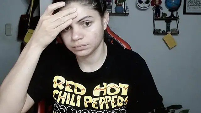 Snapshot of Nikkykora15 chatting on February 26, 2025, 1:00 am Nikkykora15 online show from February 26, 2025, 1:00 am