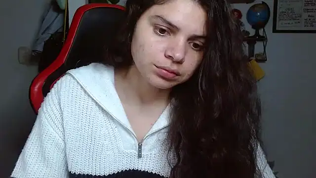 Snapshot of Nikkykora15 chatting on March 1, 2025, 1:22 am Nikkykora15 online show from March 1, 2025, 1:22 am