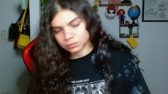 Snapshot of Nikkykora15 chatting on March 11, 2025, 3:26 am Nikkykora15 online show from March 11, 2025, 3:26 am