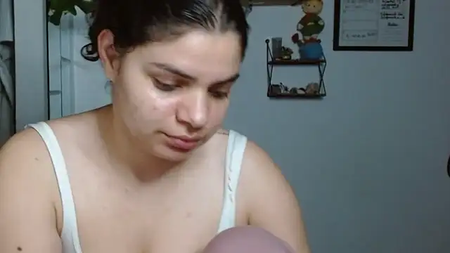 Snapshot of Nikkykora15 chatting on October 27, 2025, 1:31 am Nikkykora15 online show from October 27, 2025, 1:31 am