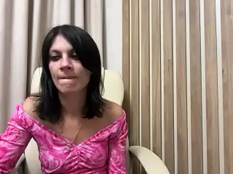 InjaAtHome online show from September 16, 2025, 6:42 pm