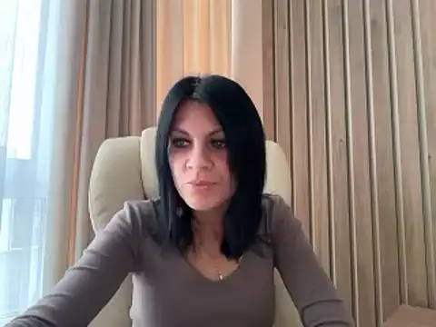 InjaAtHome online show from October 13, 2025, 5:51 am