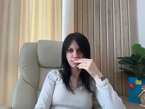 InjaAtHome online show from May 4, 2026, 6:09 am