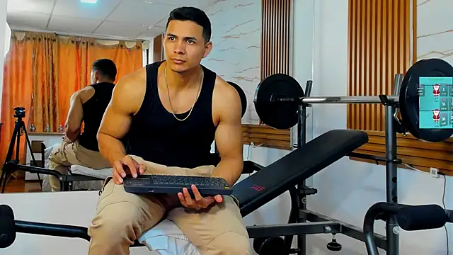 Snapshot of ChoreyTaiylor chatting on December 18, 2025, 3:18 pm ChoreyTaiylor online show from December 18, 2025, 3:18 pm