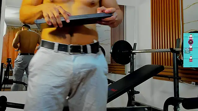 Snapshot of ChoreyTaiylor chatting on December 20, 2025, 2:57 pm ChoreyTaiylor online show from December 20, 2025, 2:57 pm